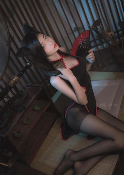 和寡妇岳疯狂做爰风流诊所