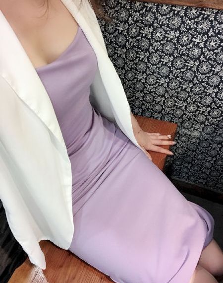 年轻妈妈的